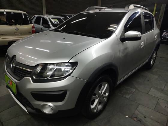 RENAULT SANDERO 1.6 16V SCE FLEX STEPWAY DYNAMIQUE MANUAL RENAULT SANDERO 1.6 16V SCE FLEX STEPWAY DYNAMIQUE MANUAL